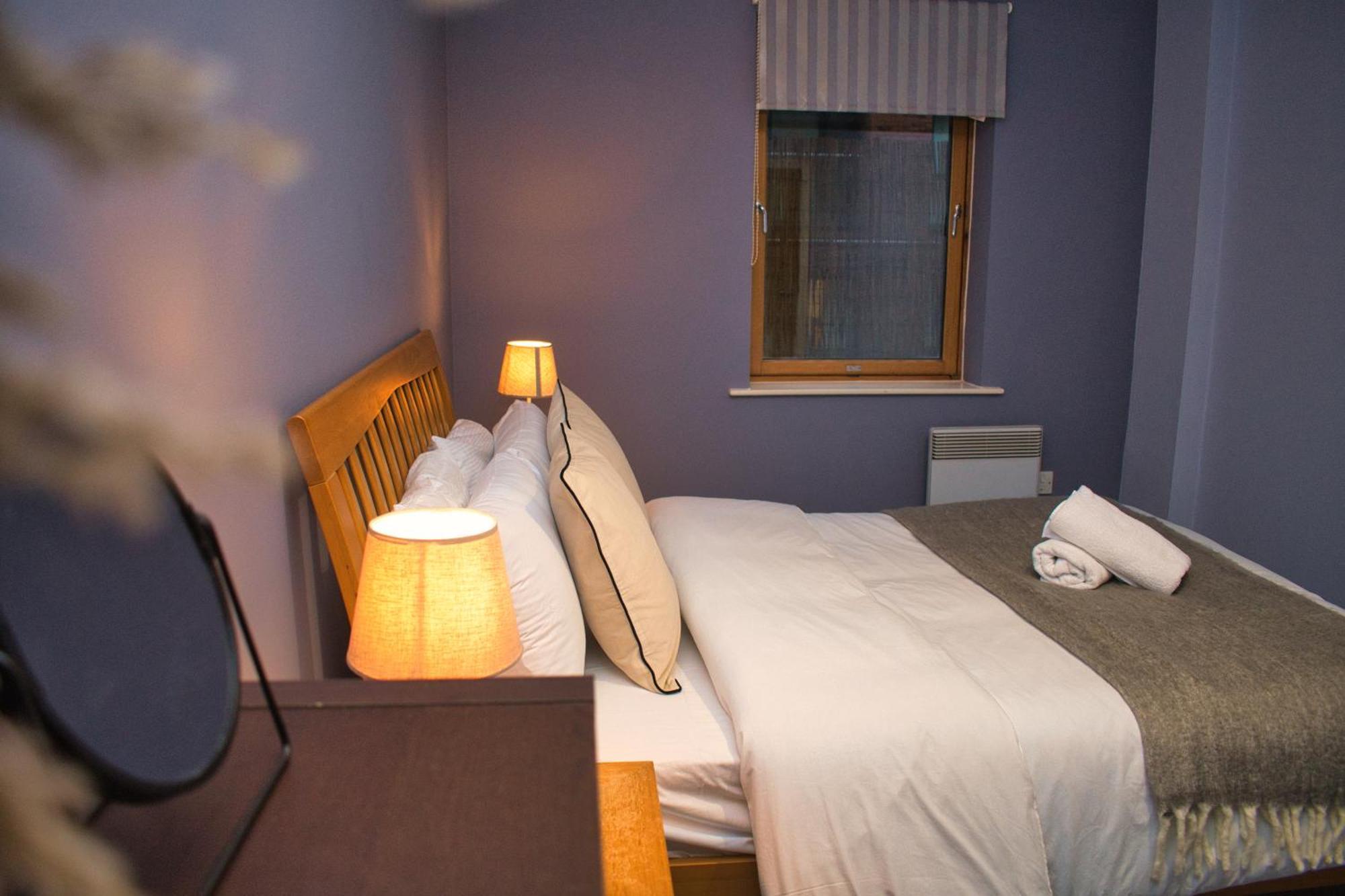 Apartment Spacious City Centre Apt - Free Parking - Ao Arena